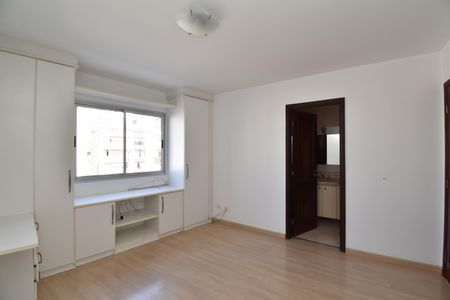 Apartamento para alugar com 100m², 2 quartos e 2 vagasSuíte