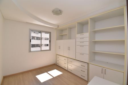 Apartamento para alugar com 100m², 2 quartos e 2 vagasQuarto 2