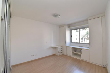 Apartamento para alugar com 100m², 2 quartos e 2 vagasSuíte
