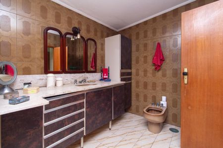 Casa à venda com 485m², 5 quartos e 3 vagasBanheiro da Suíte