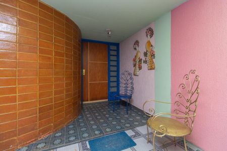 Casa à venda com 485m², 5 quartos e 3 vagasEntrada