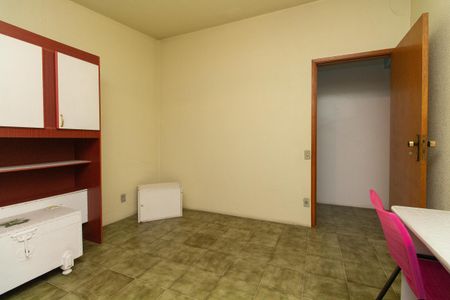 Casa à venda com 485m², 5 quartos e 3 vagasQuarto 3