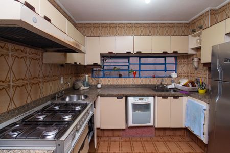 Casa à venda com 485m², 5 quartos e 3 vagasCozinha