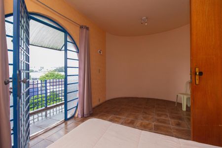 Casa à venda com 485m², 5 quartos e 3 vagasQuarto 1