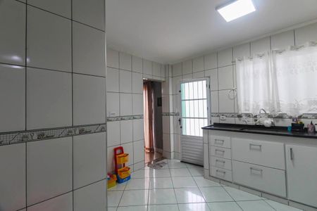 Casa para alugar com 50m², 2 quartos e 2 vagasCozinha