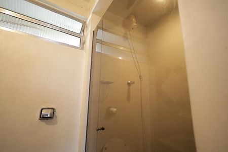 Apartamento à venda com 67m², 2 quartos e 1 vaga Apartamento à venda com 67m², 2 quartos e 1 vagaBanheiro