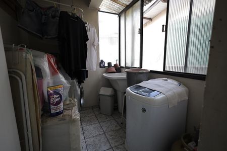 Apartamento à venda com 67m², 2 quartos e 1 vaga Apartamento à venda com 67m², 2 quartos e 1 vagaÁrea de Serviço