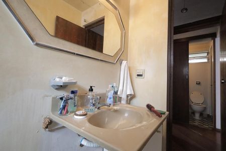 Apartamento à venda com 67m², 2 quartos e 1 vaga Apartamento à venda com 67m², 2 quartos e 1 vagaBanheiro Suíte