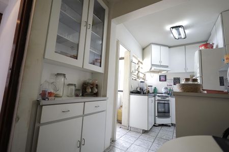 Apartamento à venda com 67m², 2 quartos e 1 vaga Apartamento à venda com 67m², 2 quartos e 1 vagaCozinha