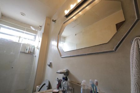 Apartamento à venda com 67m², 2 quartos e 1 vaga Apartamento à venda com 67m², 2 quartos e 1 vagaBanheiro Suíte