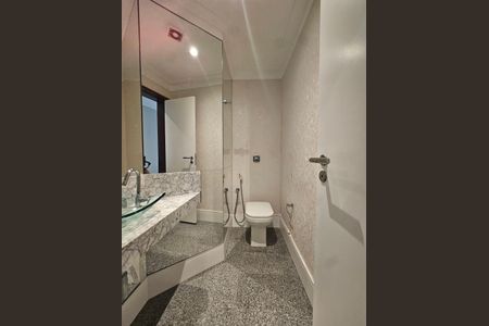 Apartamento para alugar com 207m², 4 quartos e 3 vagas