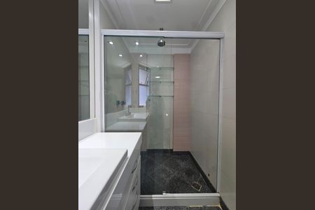 Apartamento para alugar com 207m², 4 quartos e 3 vagas