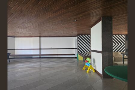 Apartamento para alugar com 207m², 4 quartos e 3 vagas