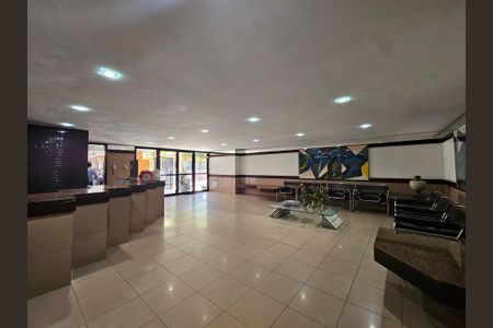 Apartamento para alugar com 207m², 4 quartos e 3 vagas