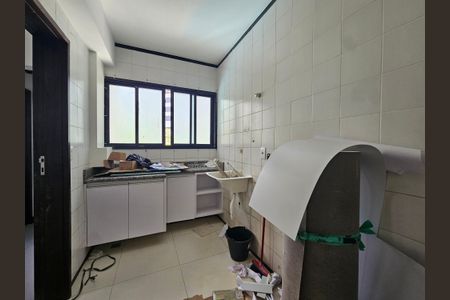 Apartamento para alugar com 207m², 4 quartos e 3 vagas