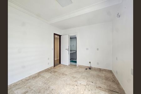 Apartamento para alugar com 207m², 4 quartos e 3 vagas