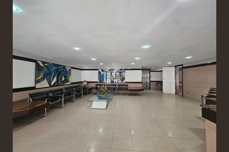 Apartamento para alugar com 207m², 4 quartos e 3 vagas