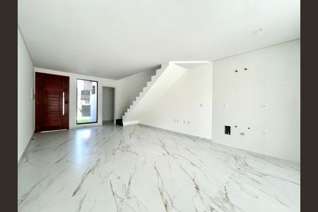 Sala de casa para alugar com 2 quartos, 70m² em Campeche, Florianópolis