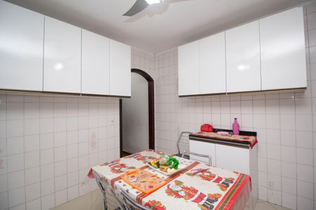 Casa para alugar com 315m², 3 quartos e sem vagaCozinha