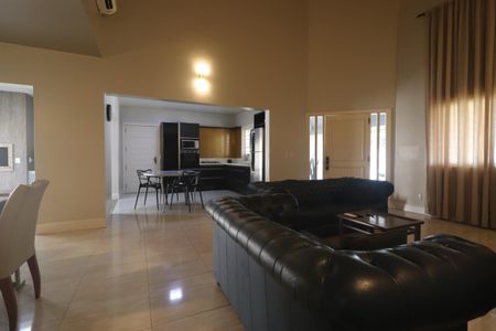 Casa à venda com 180m², 3 quartos e 4 vagasSala