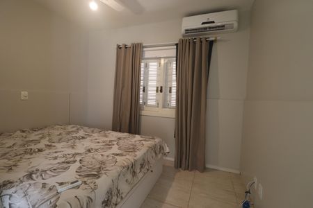 Casa à venda com 180m², 3 quartos e 4 vagasQuarto 01