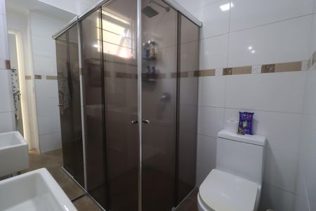 Casa à venda com 180m², 3 quartos e 4 vagasBanheiro