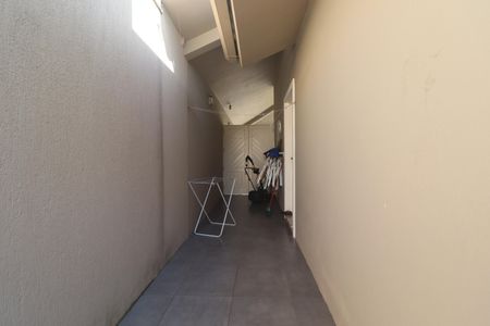 Casa à venda com 180m², 3 quartos e 4 vagasLavanderia