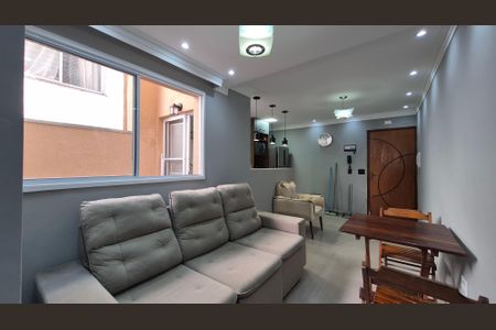 Sala de apartamento à venda com 2 quartos, 57m² em Santa Terezinha, Santo André