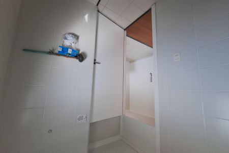 Apartamento para alugar com 97m², 2 quartos e sem vaga Apartamento para alugar com 97m², 2 quartos e sem vagaBanheiro