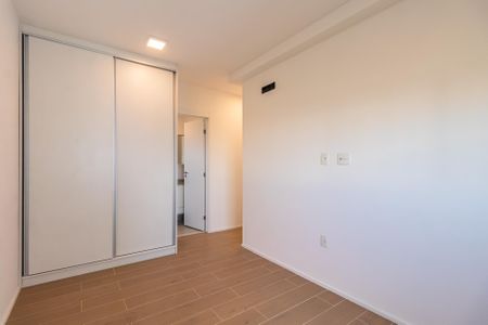 Apartamento à venda com 64m², 2 quartos e 1 vagaSuíte