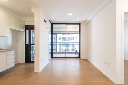 Sala de apartamento para alugar com 2 quartos, 64m² em Alphaville Empresarial, Barueri