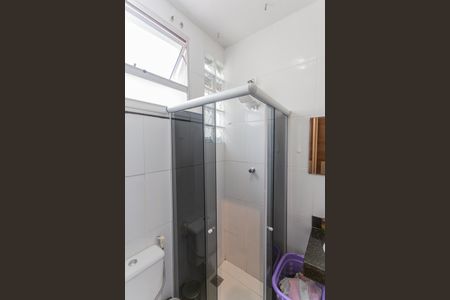 Banheiro da Suíte de apartamento à venda com 2 quartos, 70m² em Pompéia, Belo Horizonte