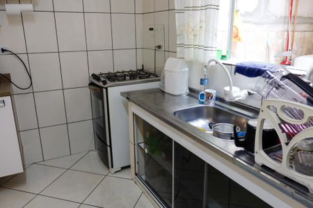 Casa à venda com 173m², 3 quartos e 2 vagas Casa à venda com 173m², 3 quartos e 2 vagasCozinha