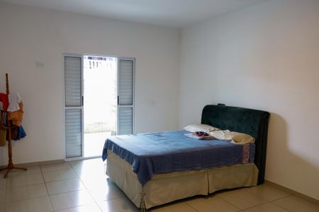 Casa à venda com 173m², 3 quartos e 2 vagas Casa à venda com 173m², 3 quartos e 2 vagasQuarto 3 - Suíte