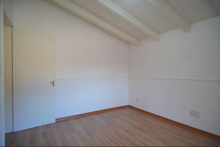 Casa à venda com 220m², 4 quartos e 2 vagasQuarto 2