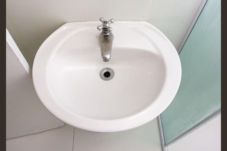 Casa à venda com 78m², 3 quartos e 1 vagaBanheiro