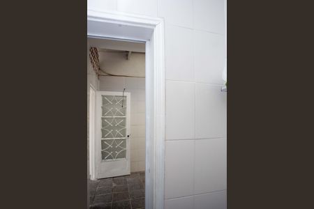 Casa à venda com 78m², 3 quartos e 1 vagaBanheiro de serviço