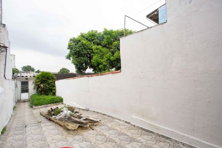 Casa à venda com 78m², 3 quartos e 1 vagaQuintal