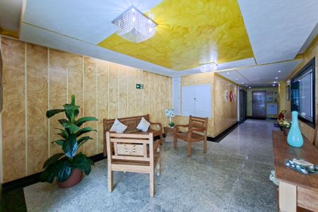 Apartamento para alugar com 84m², 2 quartos e 1 vagaHall de entrada