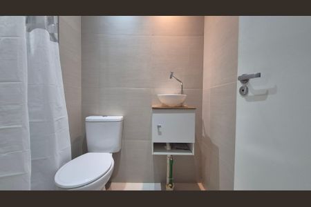 Apartamento à venda com 55m², 2 quartos e 1 vaga Apartamento à venda com 55m², 2 quartos e 1 vagaBanheiro da Suíte