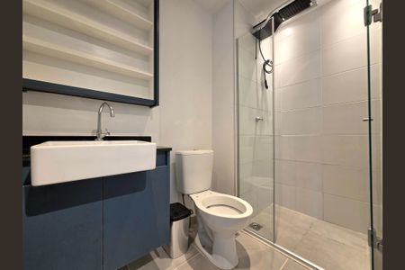 Studio para alugar com 25m², 1 quarto e sem vaga Studio para alugar com 25m², 1 quarto e sem vagaBanheiro