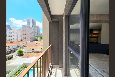 Studio para alugar com 25m², 1 quarto e sem vaga Studio para alugar com 25m², 1 quarto e sem vagaVaranda