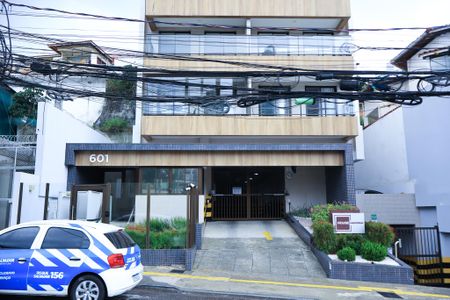 Studio para alugar com 22m², 1 quarto e 1 vaga Studio para alugar com 22m², 1 quarto e 1 vagaFachada