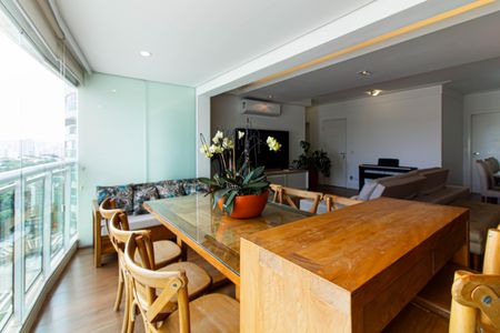 Sala de apartamento à venda com 4 quartos, 151m² em Vila Leopoldina, São Paulo