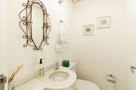 Apartamento à venda com 151m², 4 quartos e 3 vagasLavabo