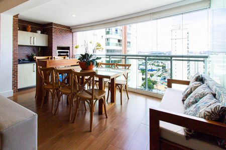 Apartamento à venda com 151m², 4 quartos e 3 vagasSala