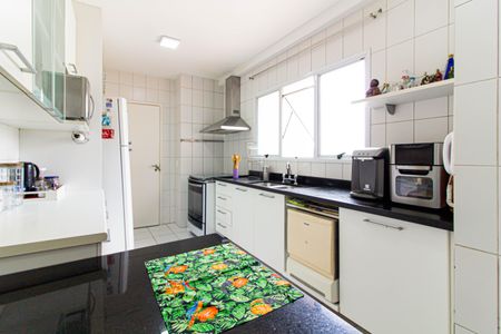 Apartamento à venda com 151m², 4 quartos e 3 vagasCozinha