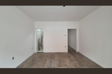 Casa à venda com 148m², 2 quartos e 2 vagas Casa à venda com 148m², 2 quartos e 2 vagasSuíte