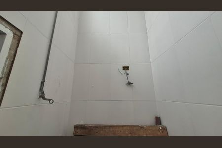 Casa à venda com 148m², 2 quartos e 2 vagas Casa à venda com 148m², 2 quartos e 2 vagasBanheiro