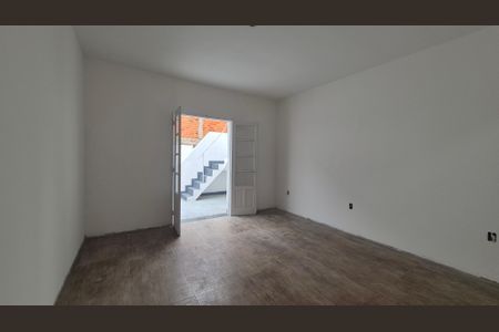 Casa à venda com 148m², 2 quartos e 2 vagas Casa à venda com 148m², 2 quartos e 2 vagasSuíte